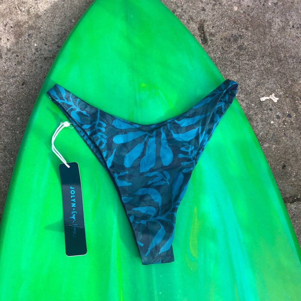 Jolyn Bikini Bottom Jessica Posidonia Sz M NWT